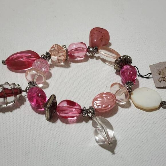 TRESKA pink beaded stretch bracelet new!!! - Picture 3 of 4